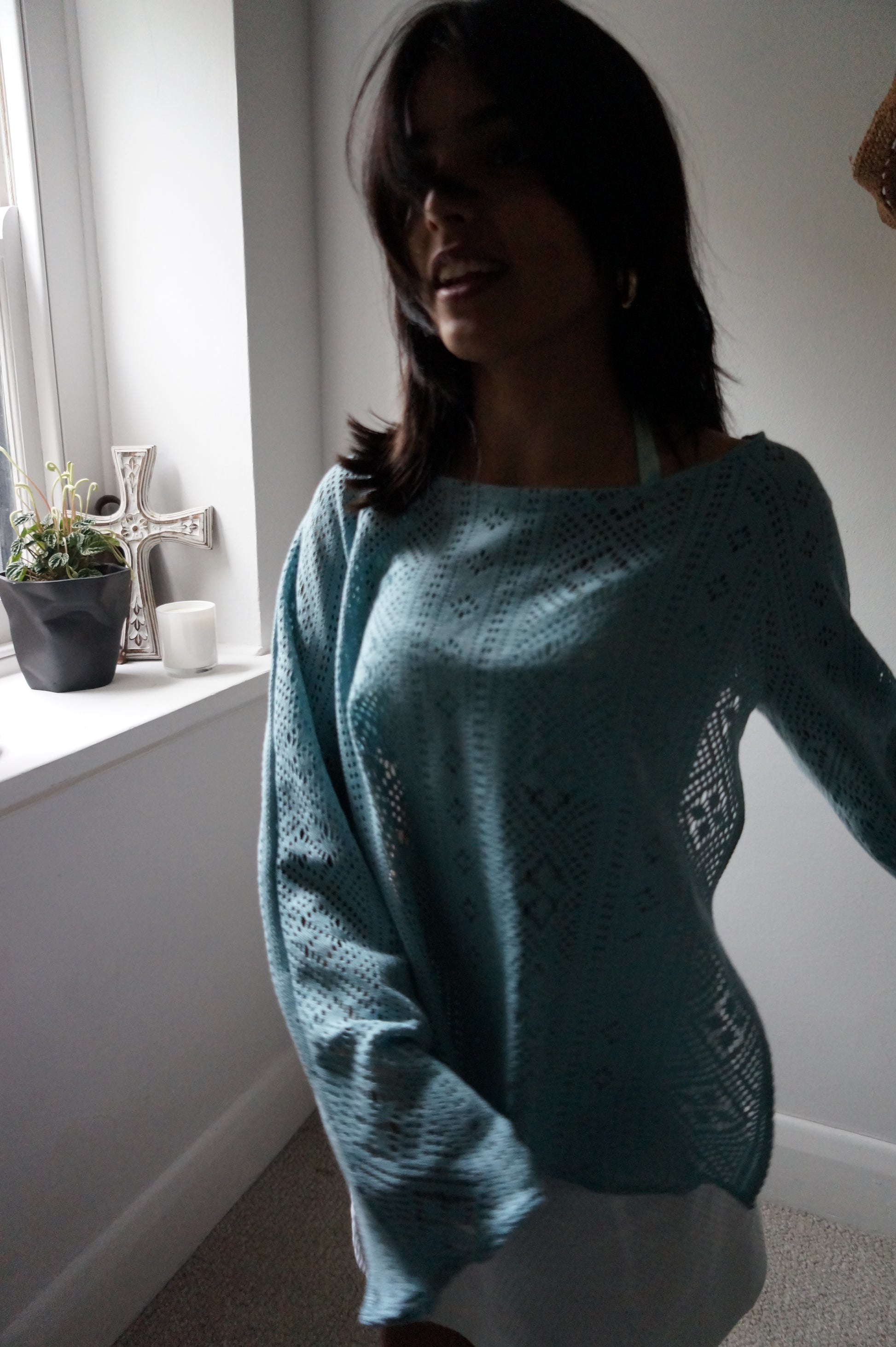 Suzie Backless Long Sleeve