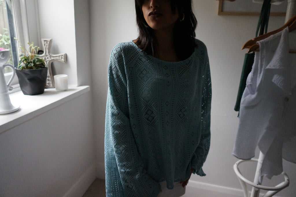 Suzie Backless Long Sleeve